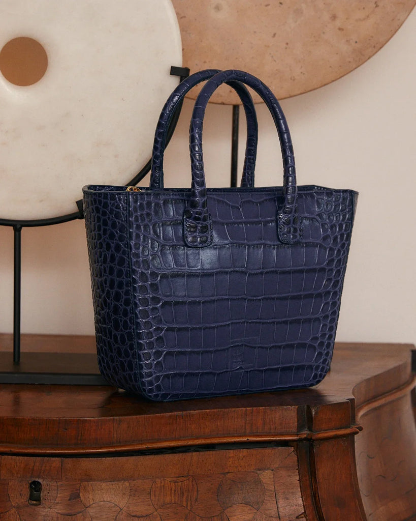 Bolsos de Mano Tipo Trapecio Leandra | Elegancia y Funcionalidad