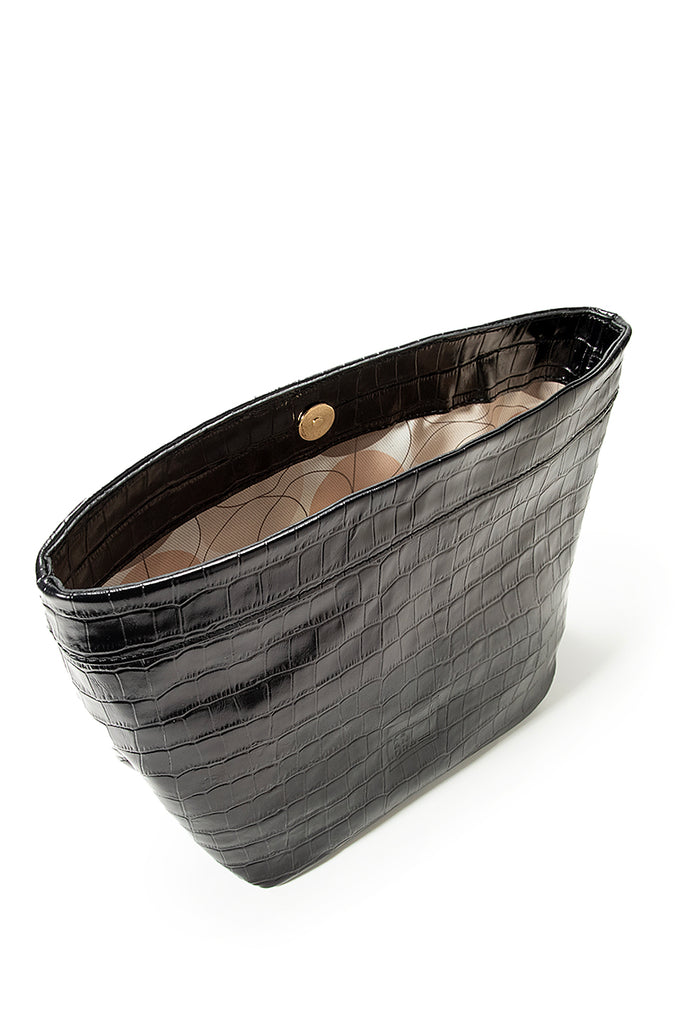 Interior de bolso de mano de mujer de piel grabada en coco negro Leandra. Bolsos de piel Made in Spain Leandra