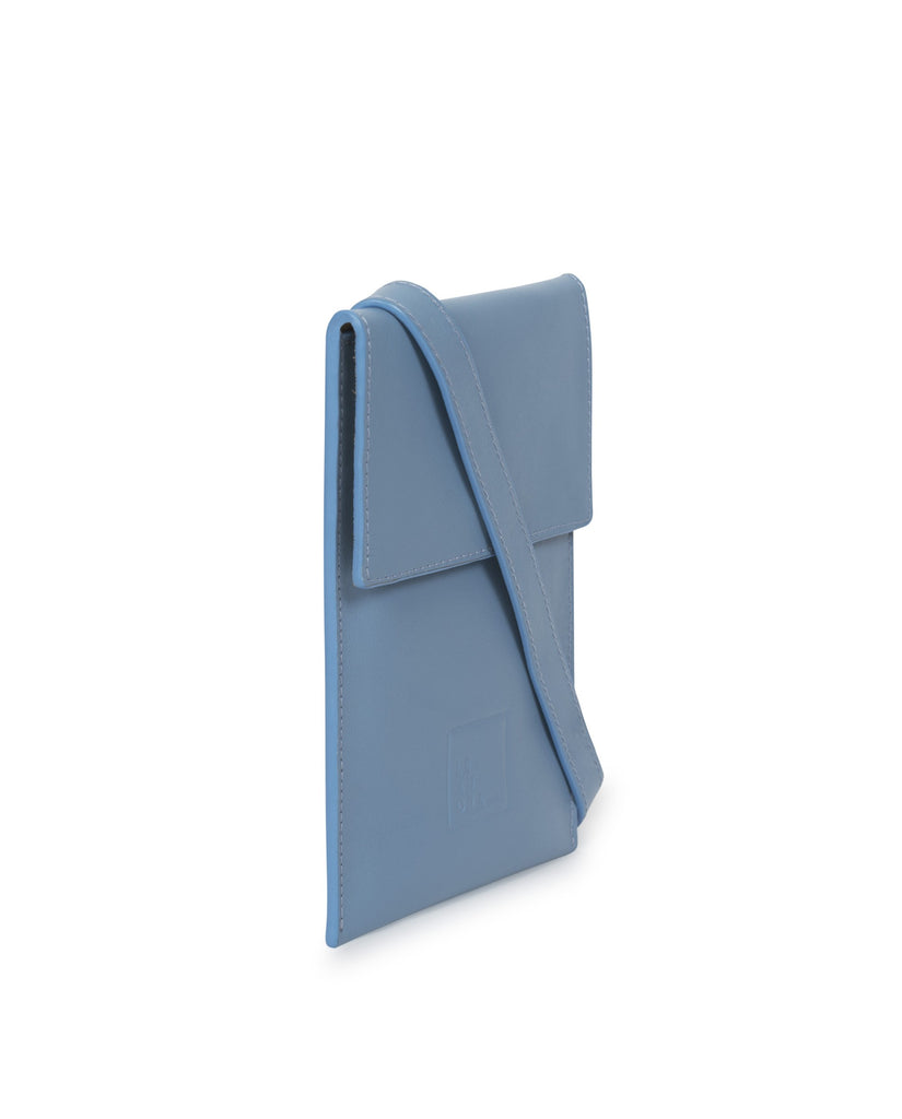 Bolso mini bandolera azul multiposición de piel Leandra. Mini bolso de piel Made in Spain Leandra