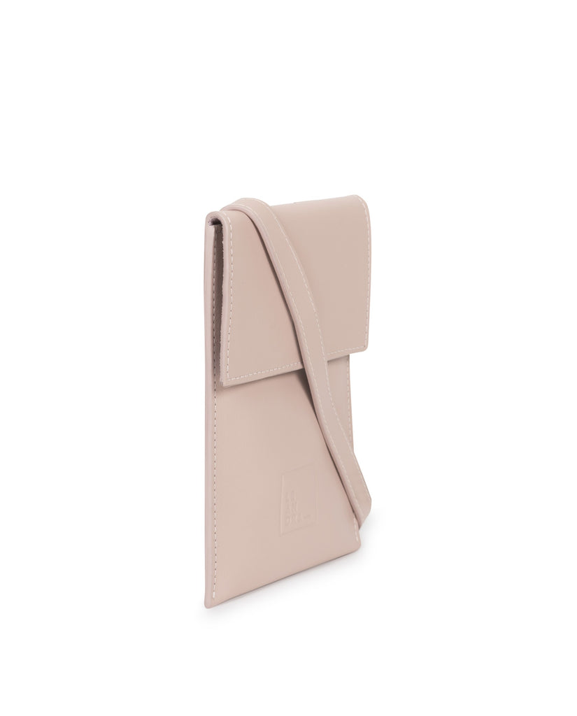 Bolso mini bandolera multiposición de piel rosa pastel Leandra. Bolso de piel Made in Spain Leandra