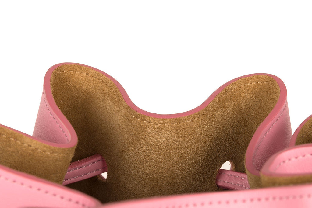 Imagen interior de bolso saco de piel rosa Leandra . Bolso de piel Made in Spain fabricado en Ubrique Leandra