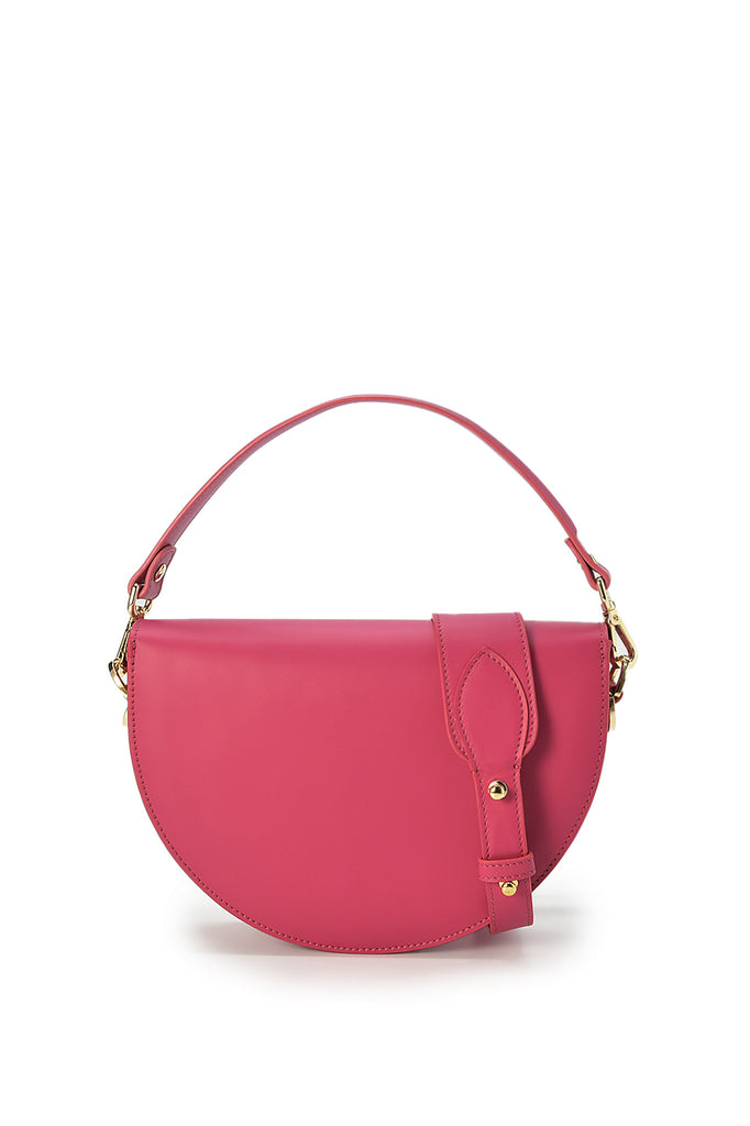 Imagen trasera de bolso Saddle bag piel color fucsia Leandra made in Spain. Fabricado en Ubrique, España