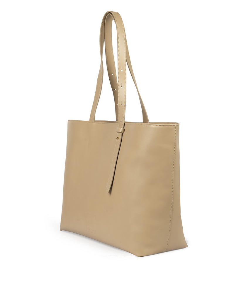 Imagen lateral de bolso shopping bag de piel de color beige Leandra. Bolso piel made in Spain Leandra