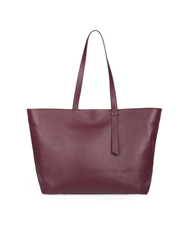 Imagen frontal de bolso tipo shopping bag de piel de color burgundy Leandra. Bolsos de piel made in Spain Leandra