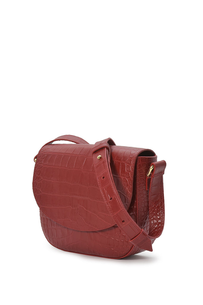 Bandolera con solapa de piel grabada en coco soft rojo Leandra made in Spain