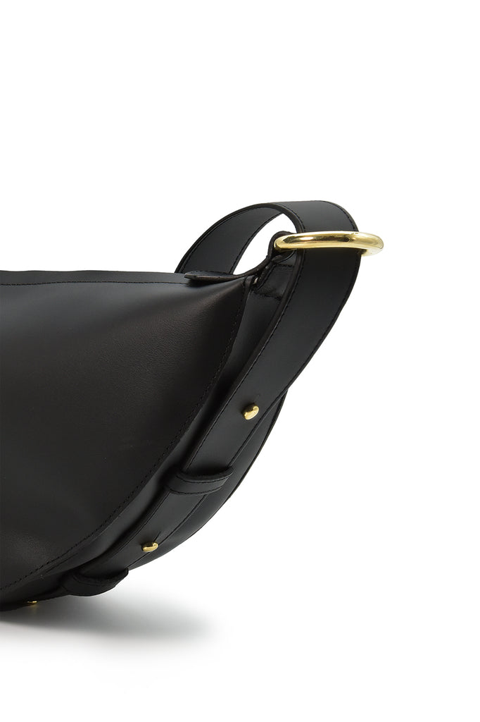 Bandolera media luna multiposición color negro Leandra detalle 