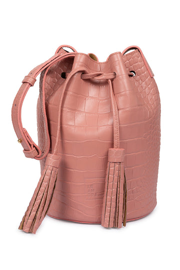 Bolso tipo mini bucket grabado en coco color rosa Leandra. Bolso de piel Leandra imagen frontal