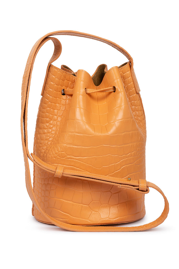 Bolso mini bucket bag piel grabada en coco color pomelo Leandra. Bolsos Leandra made in Spain. Imagen trasera